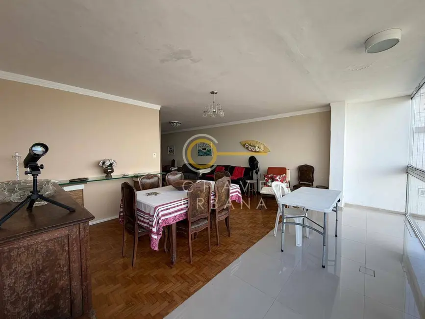 Apartamento com 3 quartos à venda, 126m2 em Gonzaga, Santos - SP - imagem 5 Foto 5 de Apartamento com 3 quartos à venda, 126m2 em Gonzaga, Santos - SP