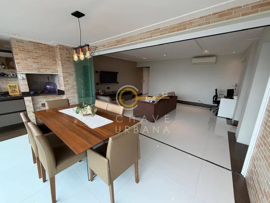Apartamento com 3 quartos à venda, 102m2 em Ponta da Praia, Santos - SP - imagem 1 Foto 1 de Apartamento com 3 quartos à venda, 102m2 em Ponta da Praia, Santos - SP