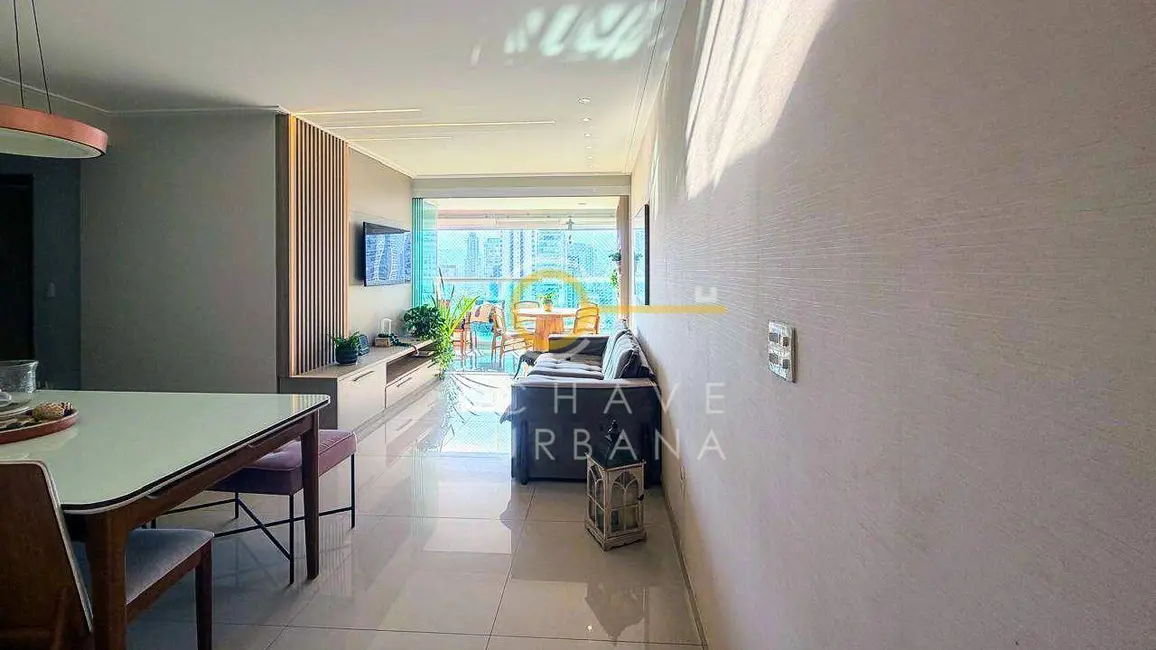 Foto 2 de Apartamento com 2 quartos à venda, 119m2 em Embaré, Santos - SP