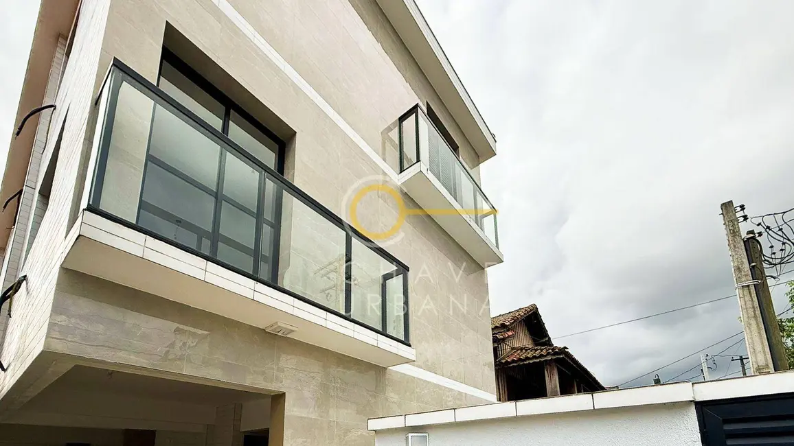 Casa com 2 quartos à venda, 94m2 em Macuco, Santos - SP - imagem 1 Foto 1 de Casa com 2 quartos à venda, 94m2 em Macuco, Santos - SP