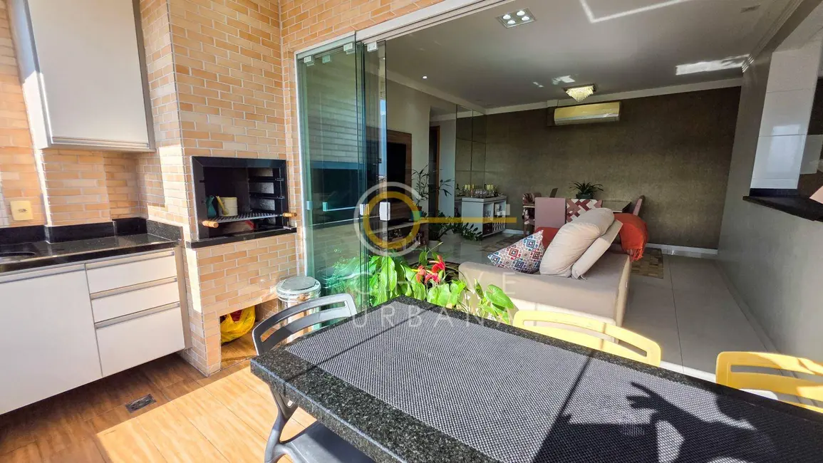 Foto 3 de Apartamento com 3 quartos à venda, 123m2 em Sao Vicente - SP