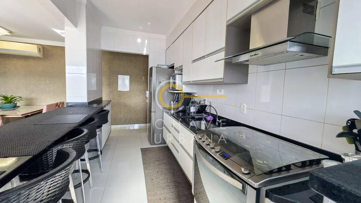 Foto 8 de Apartamento com 3 quartos à venda, 123m2 em Sao Vicente - SP