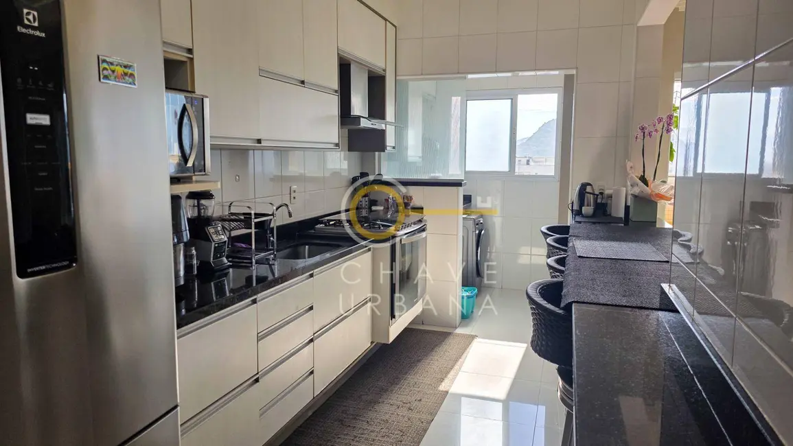 Foto 6 de Apartamento com 3 quartos à venda, 123m2 em Sao Vicente - SP