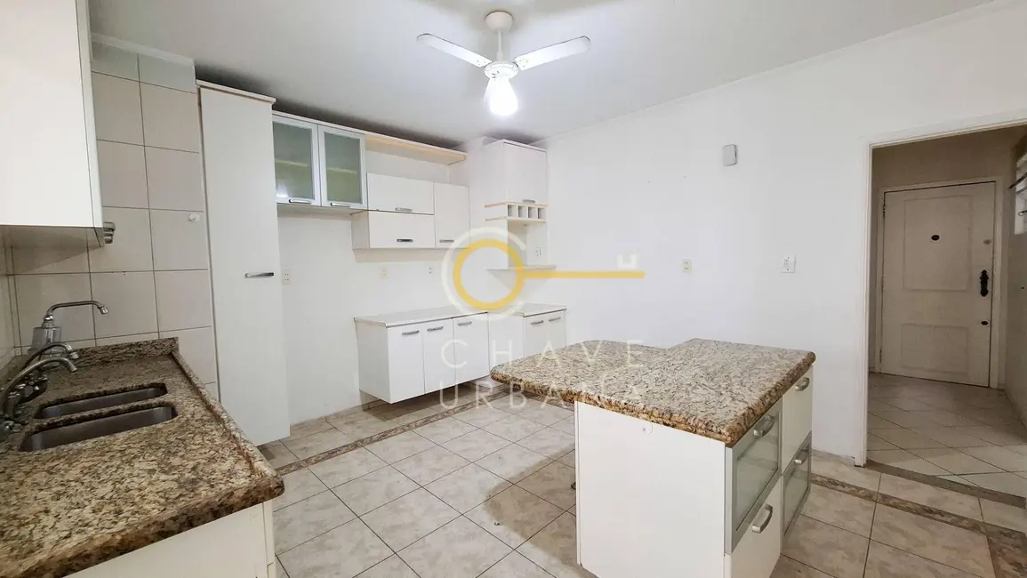 Foto 8 de Apartamento com 3 quartos à venda, 146m2 em Ponta da Praia, Santos - SP