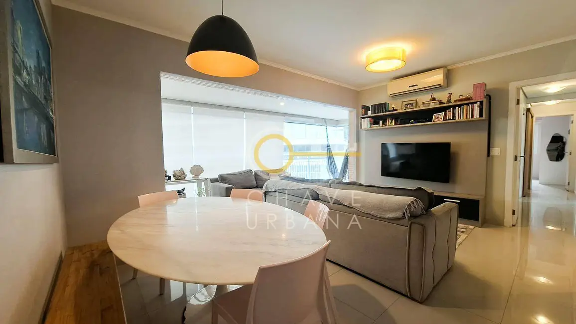 Apartamento com 4 quartos à venda, 131m2 em Gonzaga, Santos - SP - imagem 4 Foto 4 de Apartamento com 4 quartos à venda, 131m2 em Gonzaga, Santos - SP