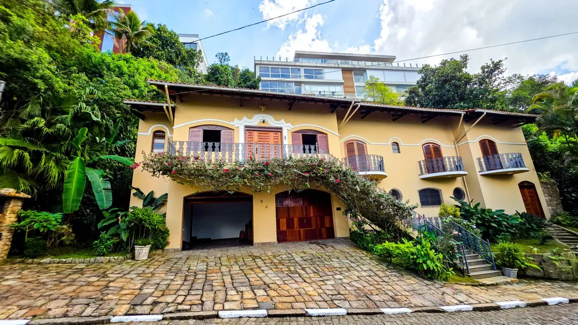 Casa de Condomínio com 6 quartos para alugar, 551m2 em Santos - SP - imagem 1 Foto 1 de Casa de Condomínio com 6 quartos para alugar, 551m2 em Santos - SP