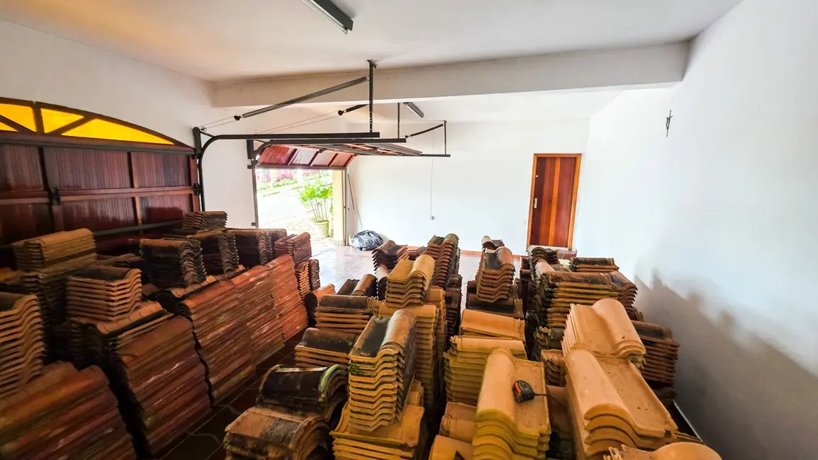 Casa de Condomínio com 6 quartos para alugar, 551m2 em Santos - SP - imagem 9 Foto 9 de Casa de Condomínio com 6 quartos para alugar, 551m2 em Santos - SP
