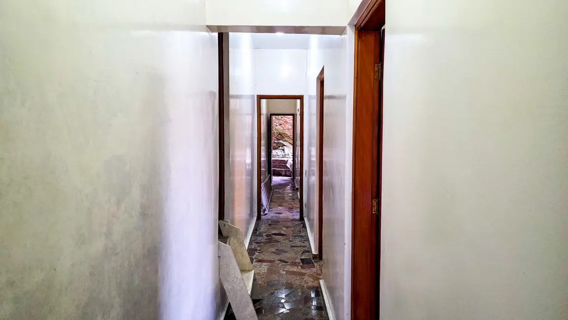 Casa de Condomínio com 6 quartos para alugar, 551m2 em Santos - SP - imagem 7 Foto 7 de Casa de Condomínio com 6 quartos para alugar, 551m2 em Santos - SP