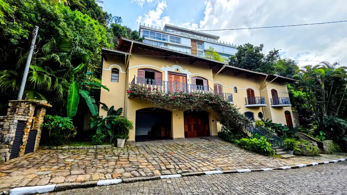 Casa de Condomínio com 6 quartos para alugar, 551m2 em Santos - SP - imagem 3 Foto 3 de Casa de Condomínio com 6 quartos para alugar, 551m2 em Santos - SP