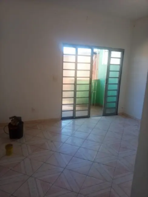 Foto 5 de Casa com 3 quartos à venda, 70m2 em Contagem - MG
