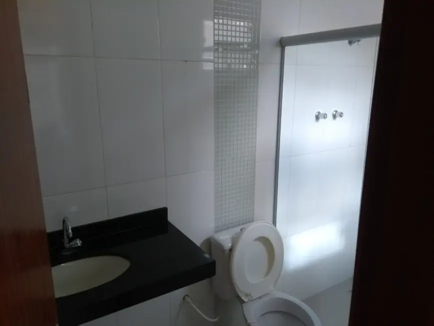 Foto 2 de Casa de Condomínio com 3 quartos à venda, 88m2 em Contagem - MG