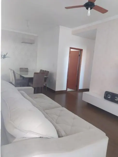 Foto 3 de Casa com 4 quartos à venda, 110m2 em Contagem - MG