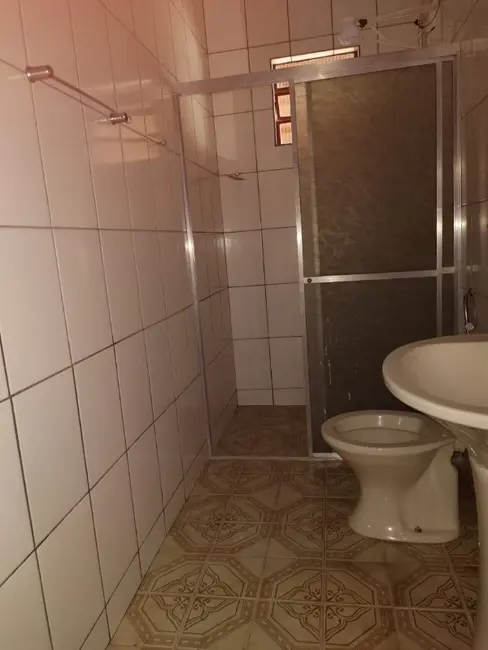 Foto 8 de Casa com 2 quartos à venda, 360m2 em Contagem - MG