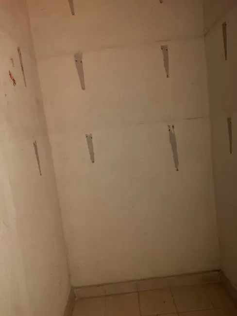 Foto 9 de Casa com 2 quartos à venda, 360m2 em Contagem - MG