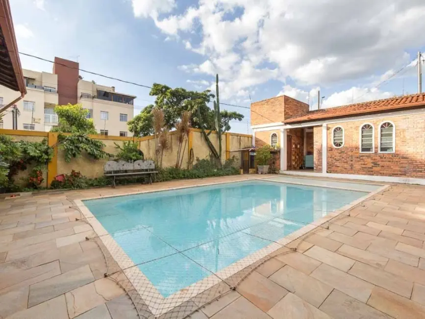 Foto 4 de Casa com 4 quartos à venda, 360m2 em Contagem - MG