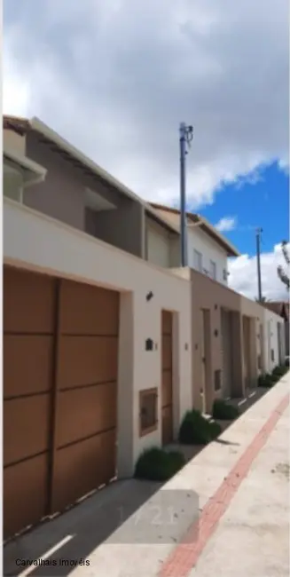 Foto 2 de Casa com 2 quartos à venda, 75m2 em Contagem - MG