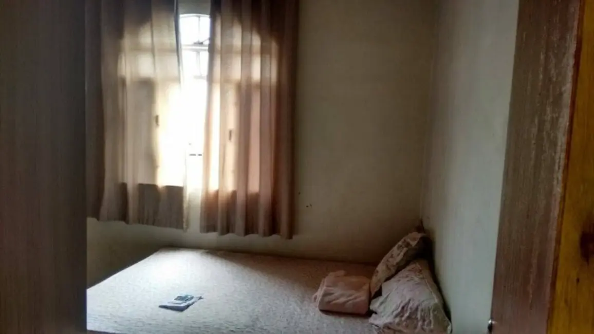 Foto 4 de Casa com 3 quartos à venda, 180m2 em Laranjeiras, Betim - MG