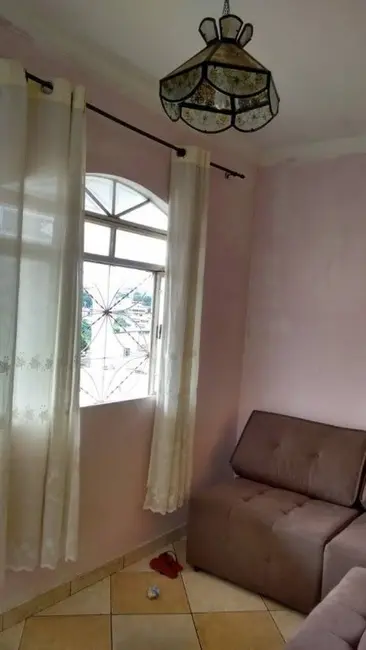 Foto 6 de Casa com 3 quartos à venda, 180m2 em Laranjeiras, Betim - MG