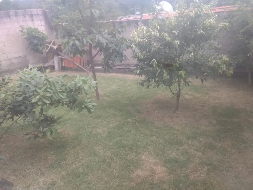 Foto 4 de Casa com 2 quartos à venda, 220m2 em Esmeraldas - MG