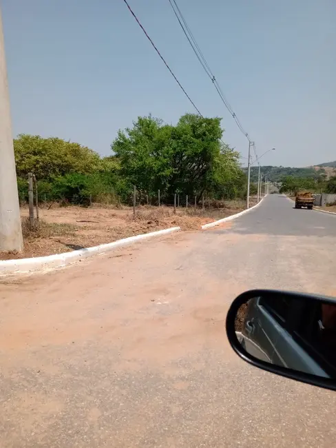 Foto 1 de Terreno / Lote à venda, 340m2 em Betim - MG