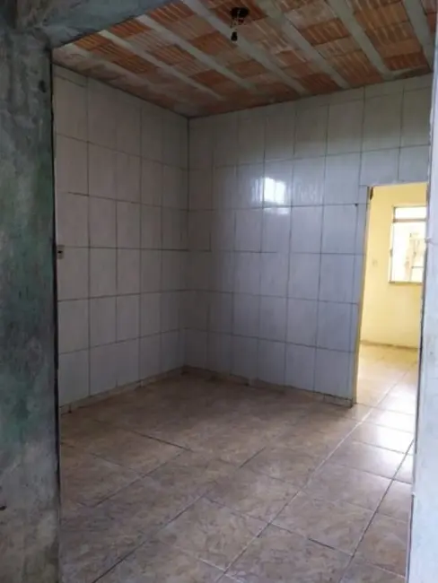 Foto 2 de Casa com 2 quartos à venda, 70m2 em Marimbá, Betim - MG