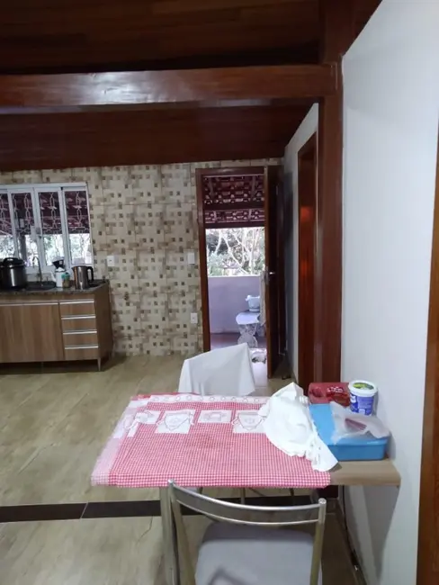 Casa com 3 quartos à venda, 180m2 em Esmeraldas - MG - imagem 3 Foto 3 de Casa com 3 quartos à venda, 180m2 em Esmeraldas - MG