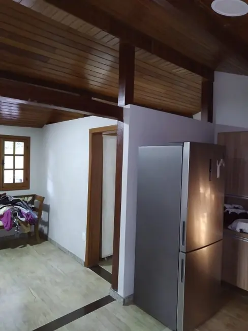 Casa com 3 quartos à venda, 180m2 em Esmeraldas - MG - imagem 4 Foto 4 de Casa com 3 quartos à venda, 180m2 em Esmeraldas - MG