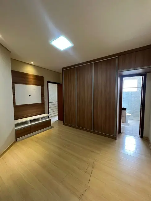 Foto 4 de Casa com 3 quartos à venda, 130m2 em Contagem - MG