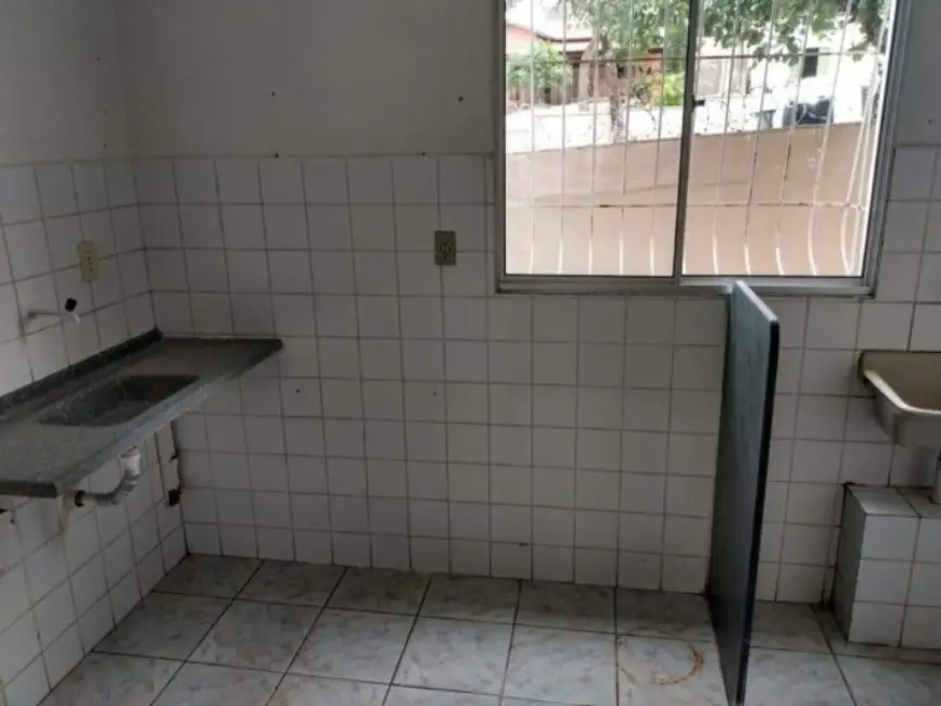 Foto 2 de Apartamento com 2 quartos à venda, 45m2 em Bom Retiro, Betim - MG