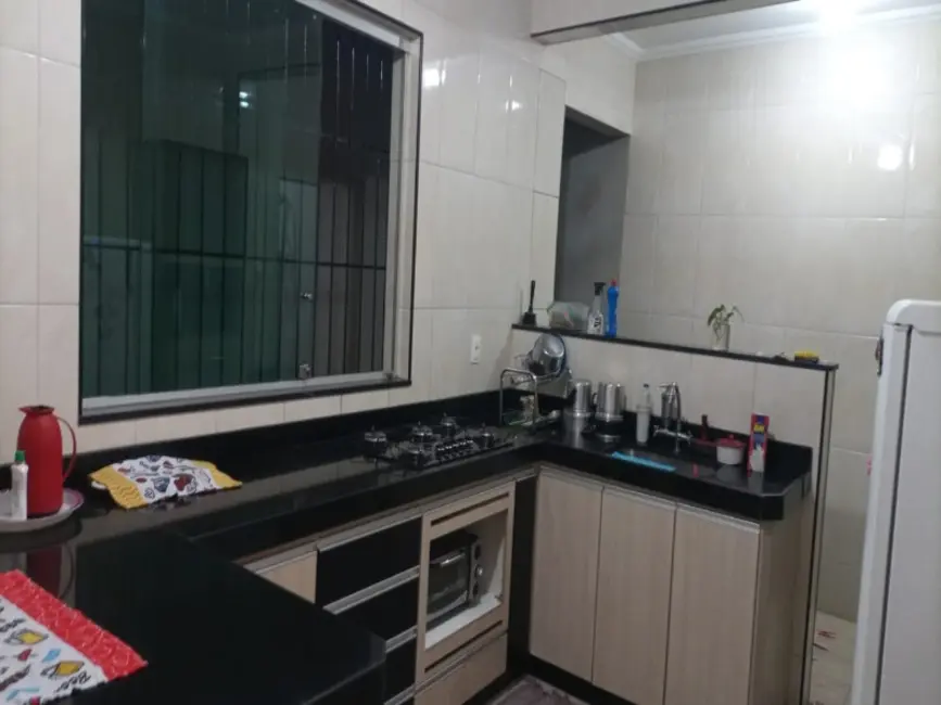 Foto 5 de Casa com 3 quartos à venda, 180m2 em Duque de Caxias, Betim - MG
