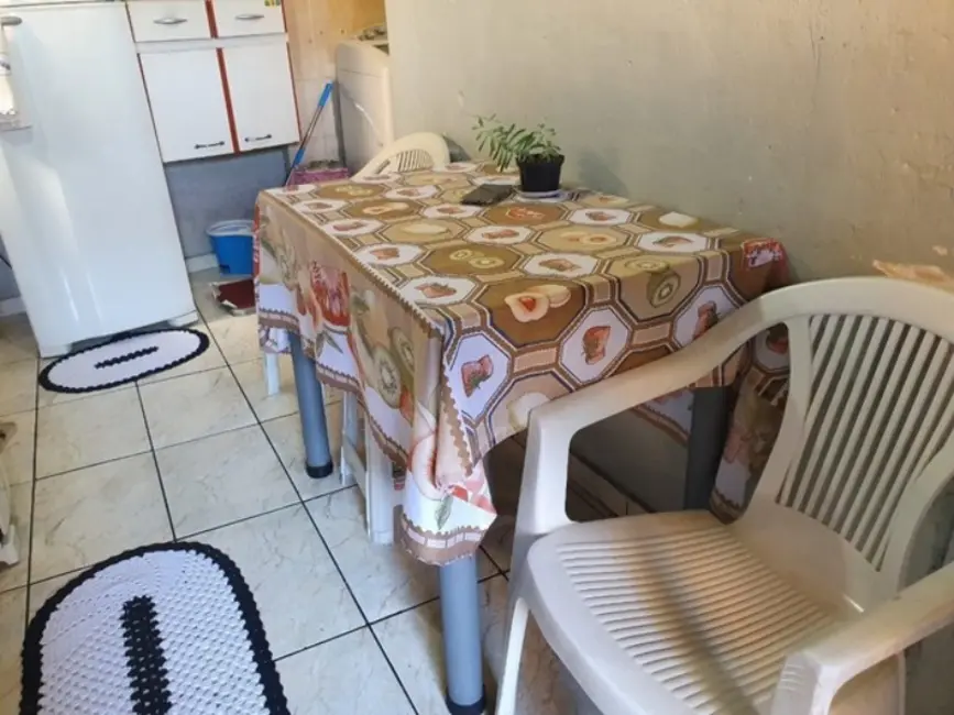 Foto 3 de Casa com 2 quartos à venda, 53m2 em  - MG