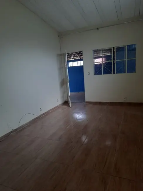 Casa com 2 quartos à venda, 1000m2 em Mateus Leme - MG - imagem 4 Foto 4 de Casa com 2 quartos à venda, 1000m2 em Mateus Leme - MG