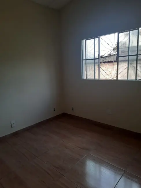 Casa com 2 quartos à venda, 1000m2 em Mateus Leme - MG - imagem 5 Foto 5 de Casa com 2 quartos à venda, 1000m2 em Mateus Leme - MG