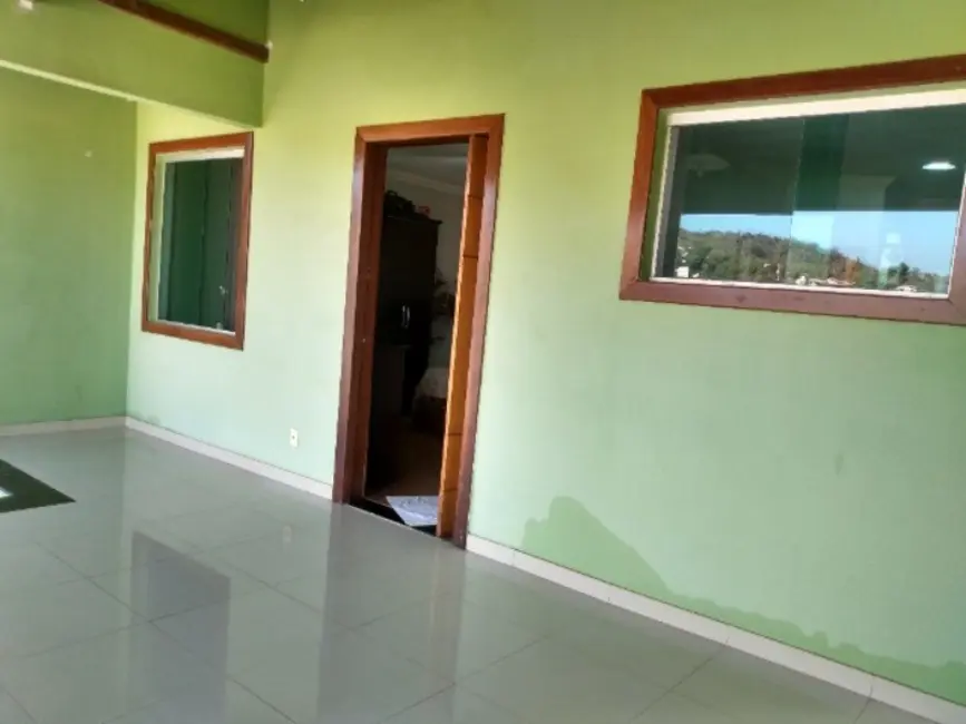 Foto 5 de Casa com 4 quartos à venda, 330m2 em Contagem - MG