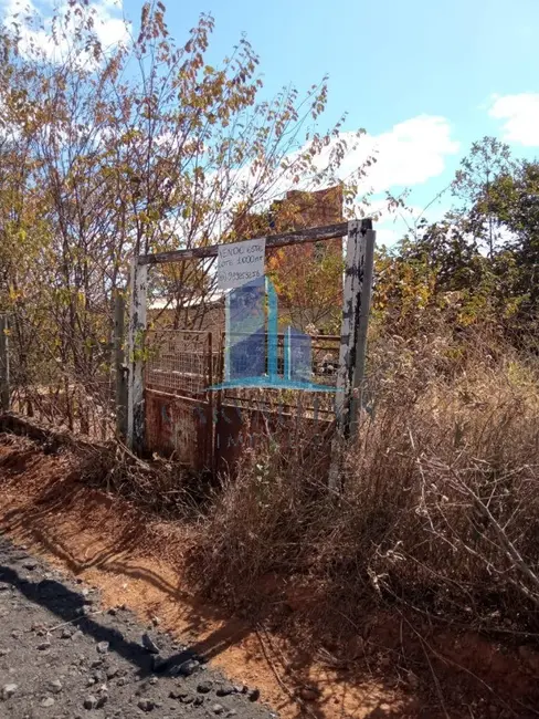 Foto 2 de Terreno / Lote à venda, 1000m2 em Caetanopolis - MG