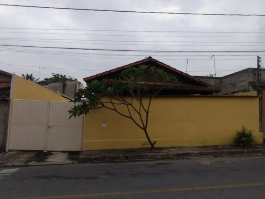 Foto 1 de Casa com 3 quartos à venda, 240m2 em Conjunto Habitacional Bueno Franco, Betim - MG