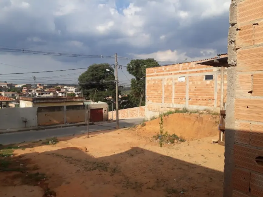 Foto 8 de Casa com 3 quartos à venda, 400m2 em Contagem - MG