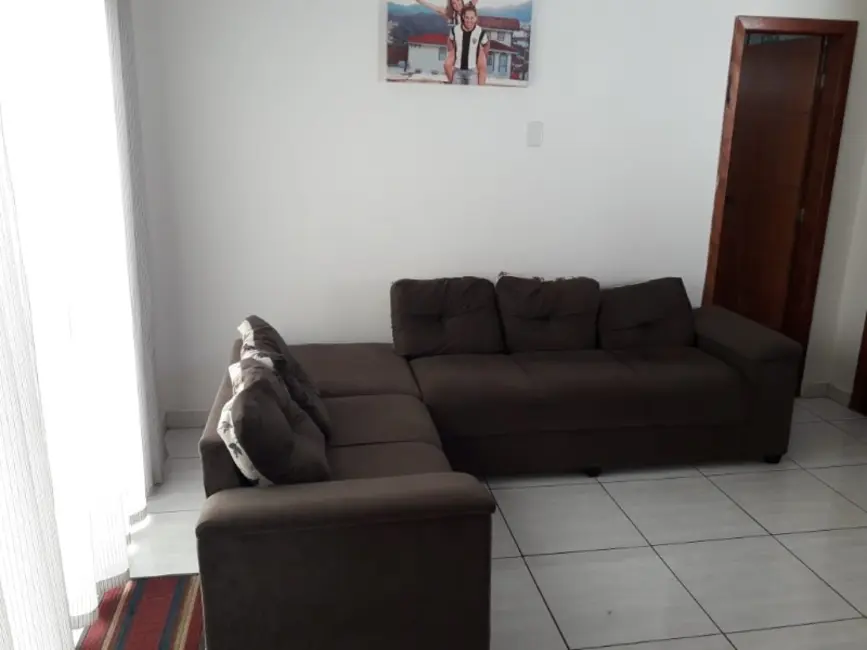 Casa com 2 quartos à venda, 130m2 em Contagem - MG - imagem 2 Foto 2 de Casa com 2 quartos à venda, 130m2 em Contagem - MG