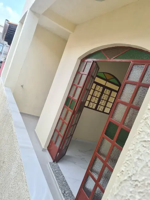 Foto 2 de Casa com 4 quartos à venda, 150m2 em Vila das Flores, Betim - MG