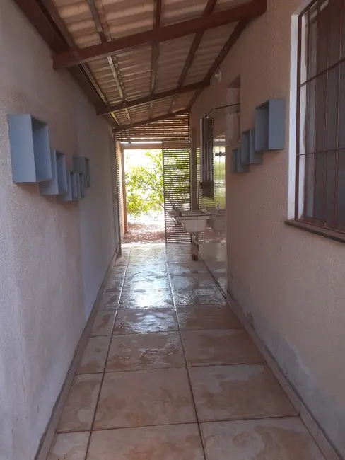 Casa com 2 quartos à venda, 180m2 em Esmeraldas - MG - imagem 5 Foto 5 de Casa com 2 quartos à venda, 180m2 em Esmeraldas - MG
