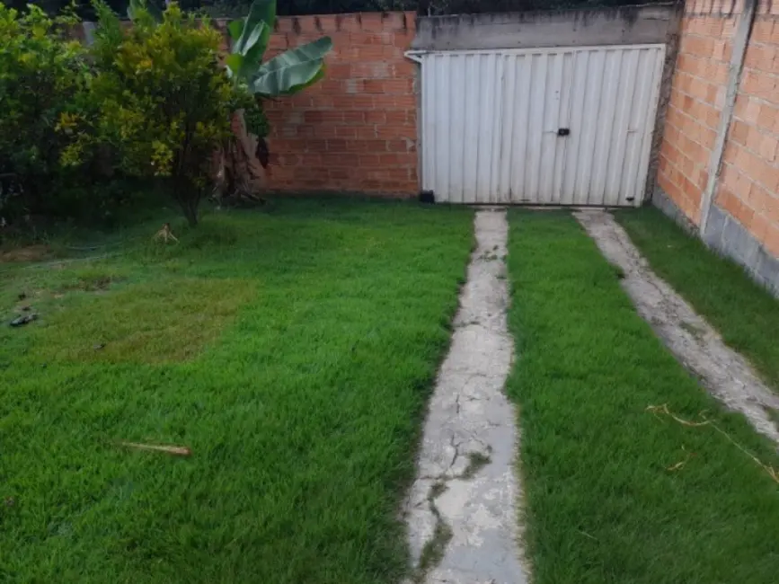 Foto 4 de Casa com 2 quartos à venda, 360m2 em Esmeraldas - MG