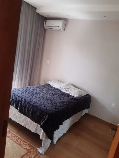 Casa com 3 quartos à venda, 121m2 em Ponte Alta, Betim - MG - imagem 3 Foto 3 de Casa com 3 quartos à venda, 121m2 em Ponte Alta, Betim - MG