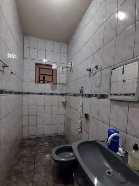 Casa com 3 quartos à venda, 300m2 em Juatuba - MG - imagem 9 Foto 9 de Casa com 3 quartos à venda, 300m2 em Juatuba - MG