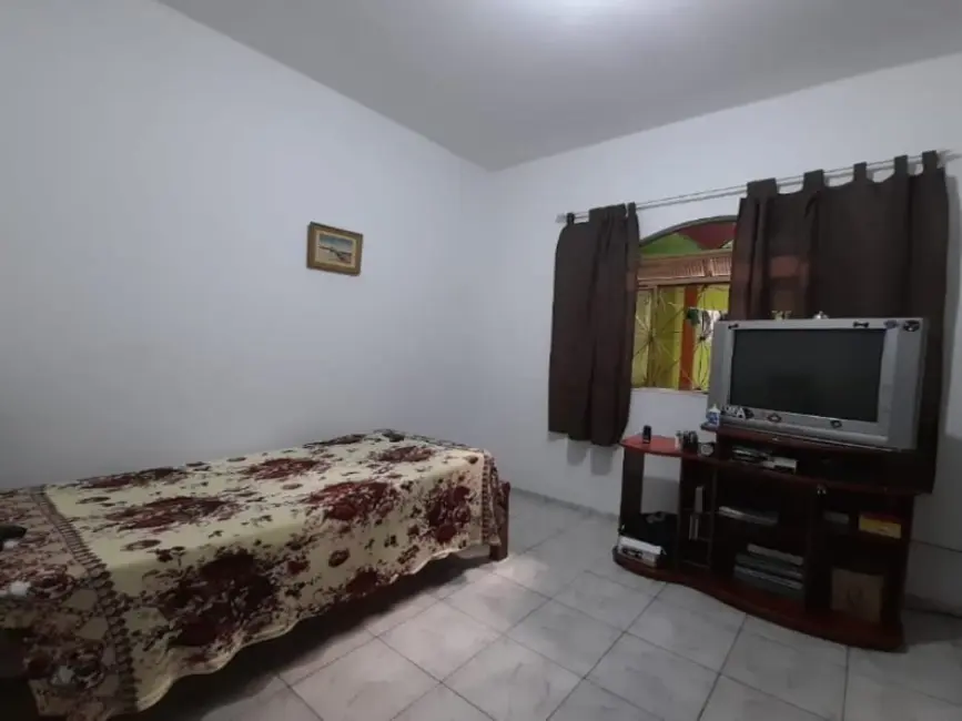 Casa com 3 quartos à venda, 300m2 em Juatuba - MG - imagem 4 Foto 4 de Casa com 3 quartos à venda, 300m2 em Juatuba - MG