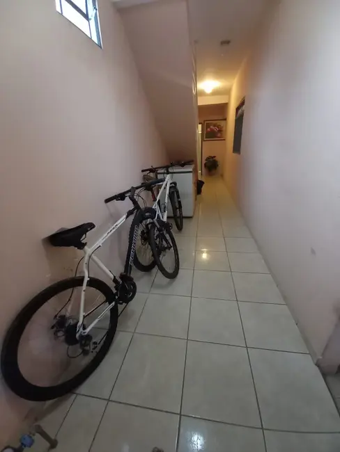 Foto 5 de Casa com 3 quartos à venda, 120m2 em Imbiruçu, Betim - MG