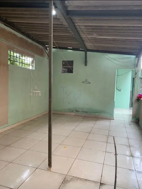 Casa com 5 quartos à venda, 300m2 em Guanabara, Betim - MG - imagem 6 Foto 6 de Casa com 5 quartos à venda, 300m2 em Guanabara, Betim - MG
