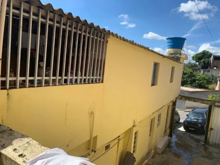 Foto 2 de Casa com 5 quartos à venda, 300m2 em Guanabara, Betim - MG