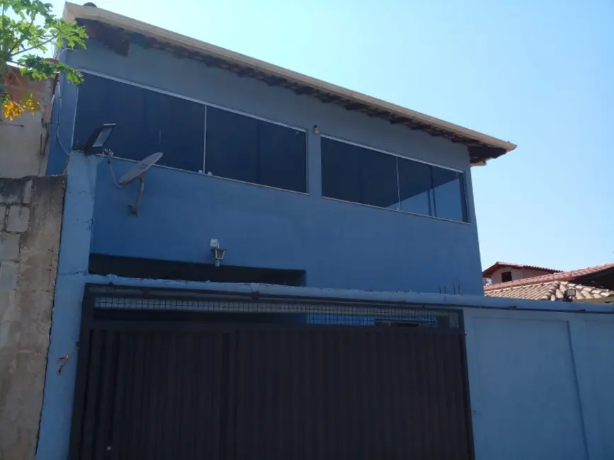 Foto 1 de Casa com 3 quartos à venda, 260m2 em Contagem - MG