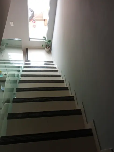 Foto 4 de Casa com 3 quartos à venda, 150m2 em Contagem - MG