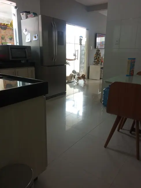 Foto 3 de Casa com 3 quartos à venda, 150m2 em Contagem - MG